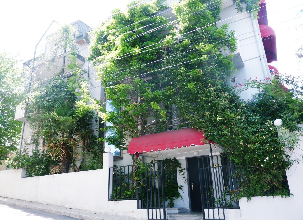 Vera View Hotel Tbilisi Exterior photo