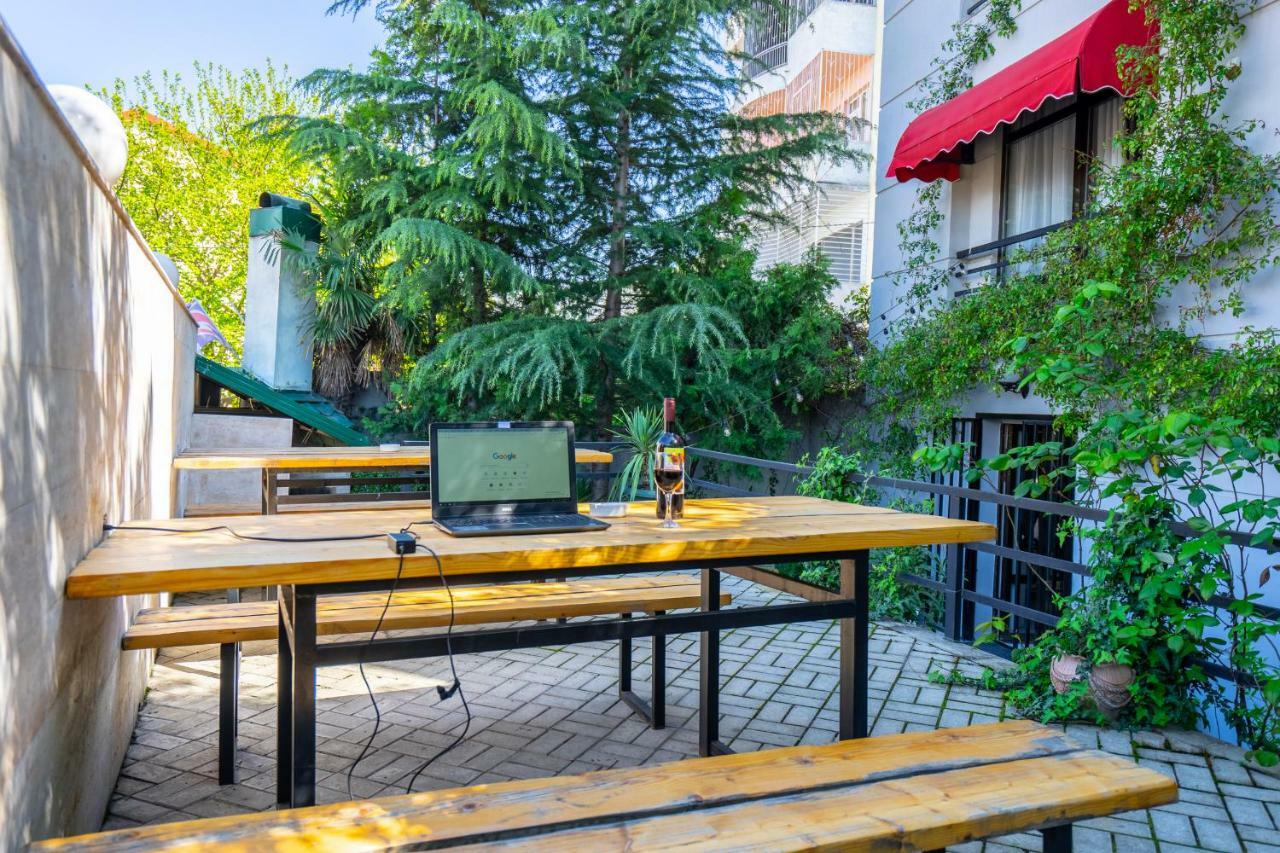 Vera View Hotel Tbilisi Exterior photo